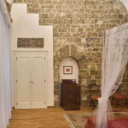 La Torre Historic Charm On The Main Corso *