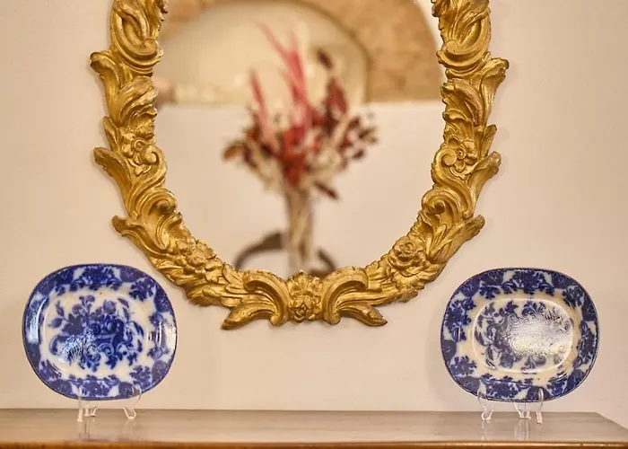 La Torre Historic Charm On The Main Corso