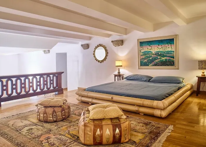 La Torre Historic Charm On The Main Corso Apartamento *