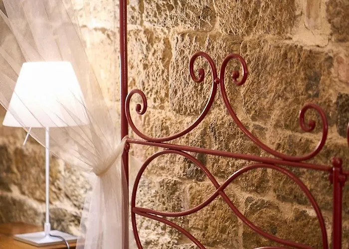 La Torre Historic Charm On The Main Corso Apartment *