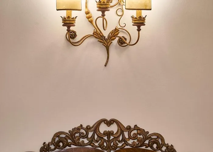 La Torre Historic Charm On The Main Corso Apartment Siena